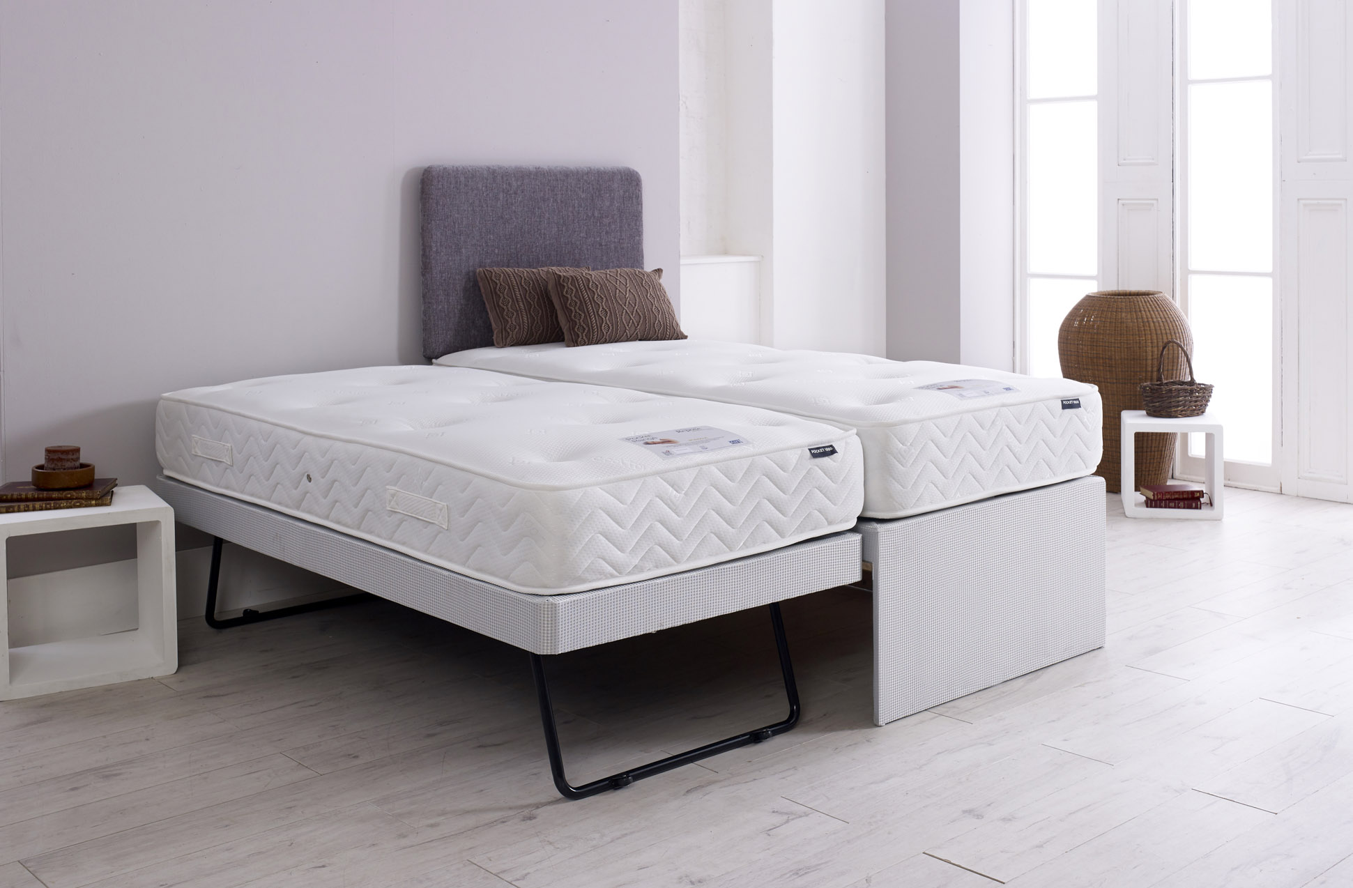 Best Beds Pearl Guest Bed with Full Size Mattress